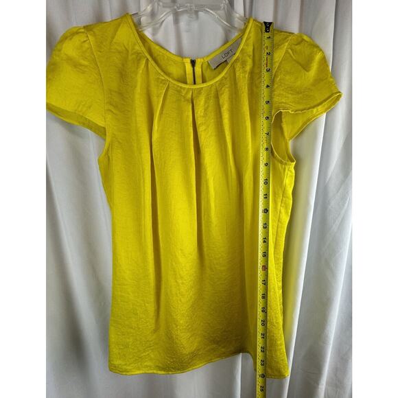 Ann Taylor LOFT Textured Cap Sleeves Blouse, Canary Yellow, Sz: S, 58-18 - Picture 5 of 16